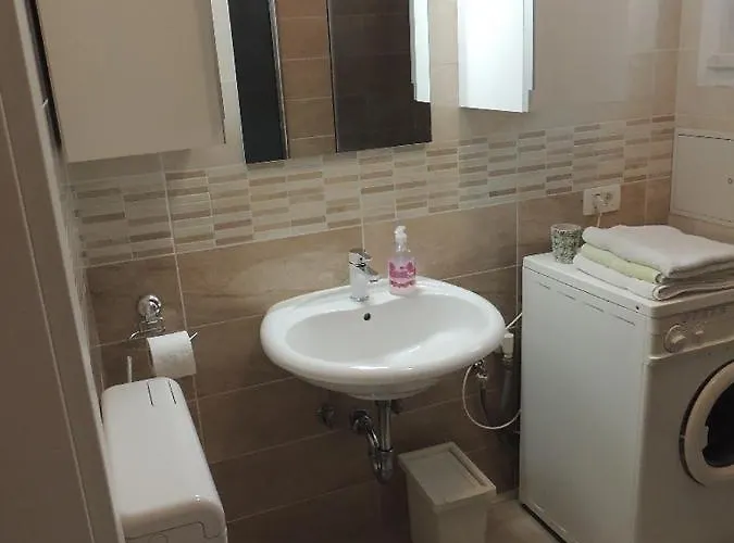 Apartma Obid Διαμέρισμα Κόπερ